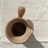 Small stoneware pitcher / saucier
