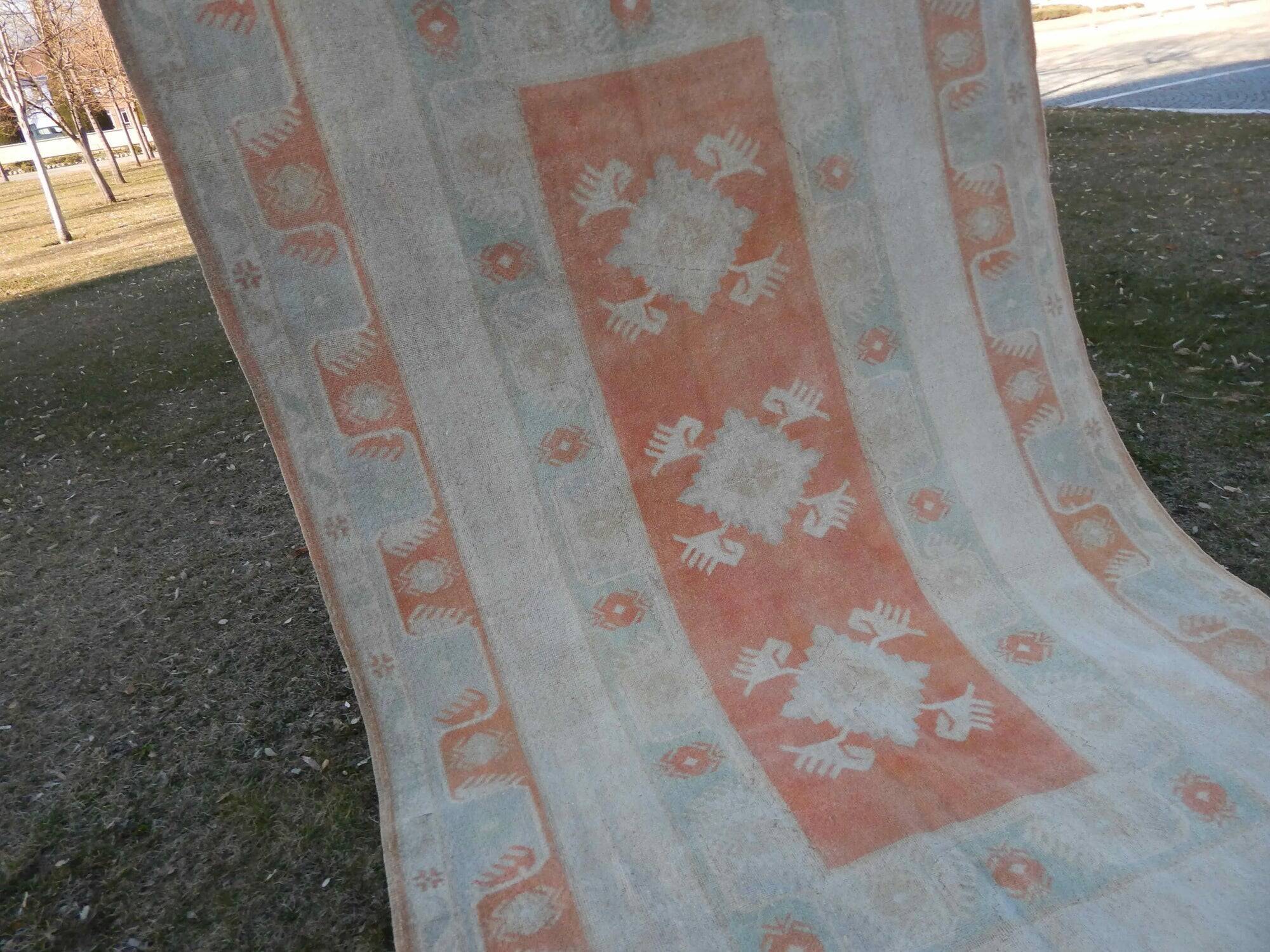 Vintage Turkish Oushak rug 195x312 cm