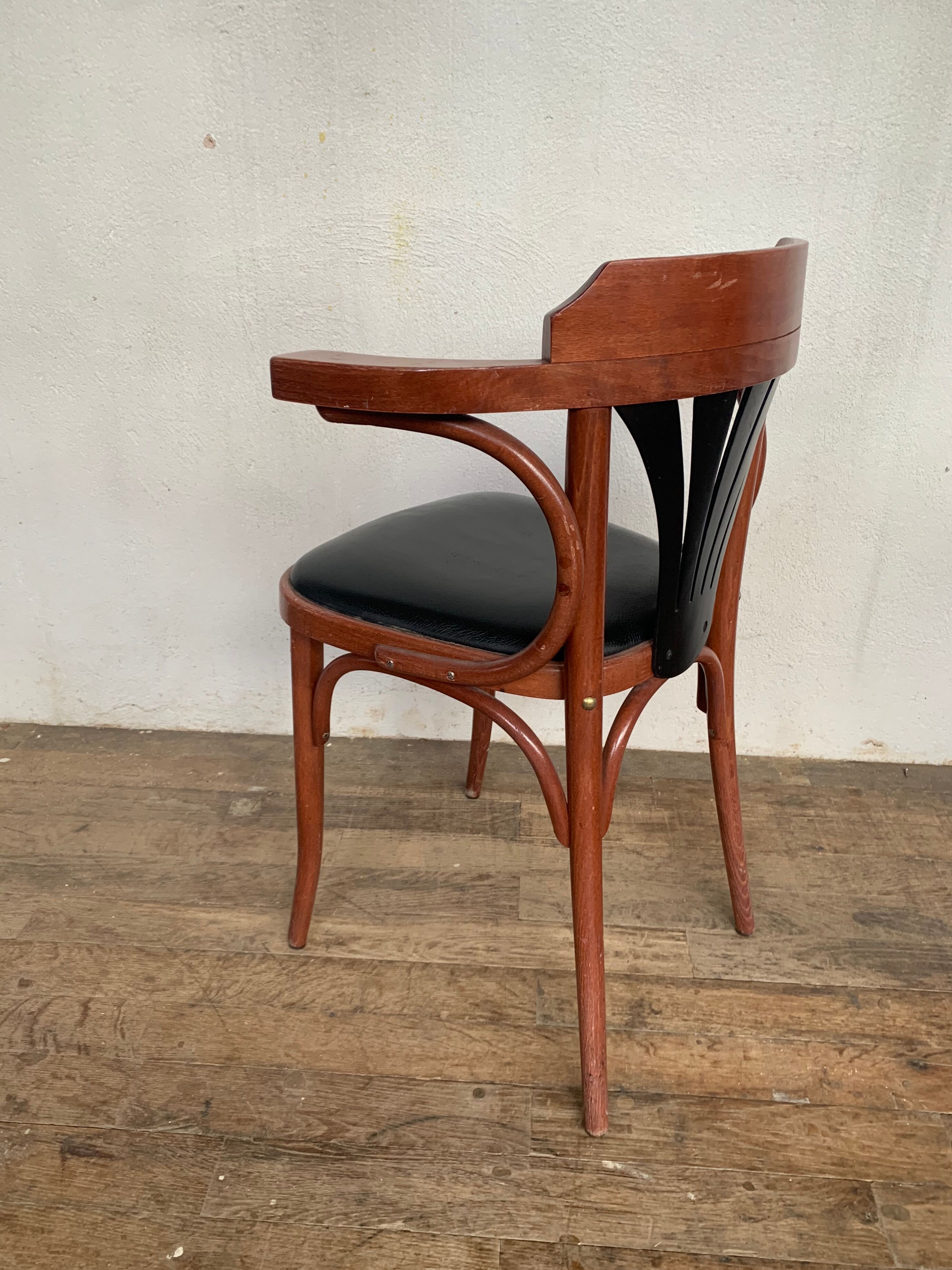 6 Chaises de bistrot en bois courbé DLG Baumann Thonet Fischel