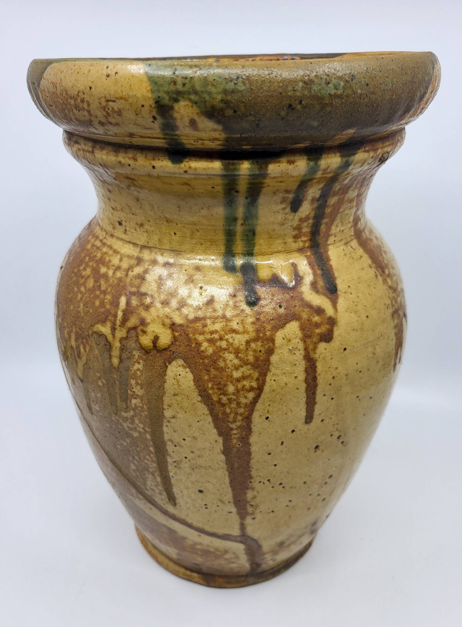 Atelier Primavera ceramic vase, France, Art Deco, 20th century