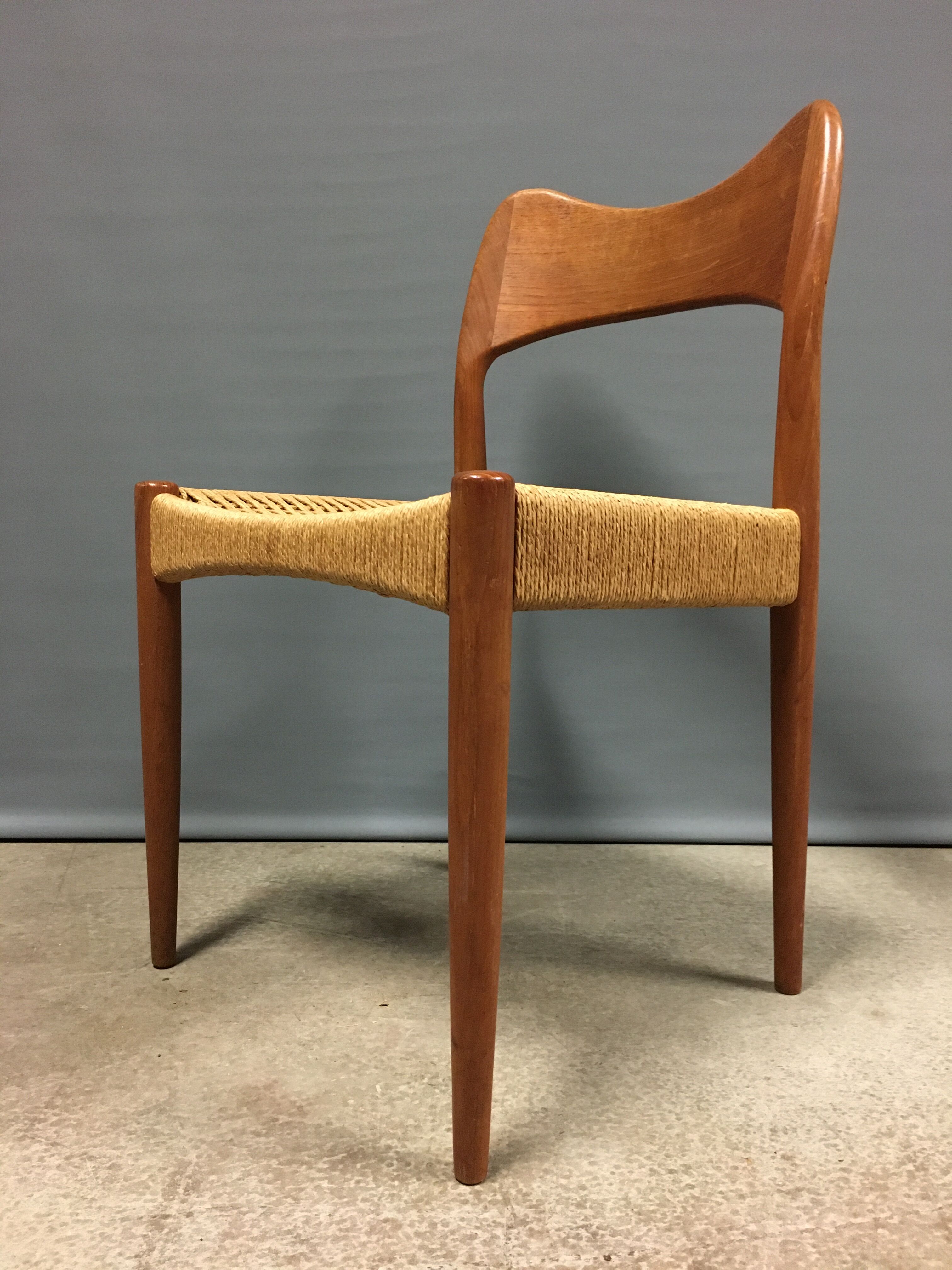 Ensemble de 4 chaises Arne Hovmand Olsen pour Mogens Kold