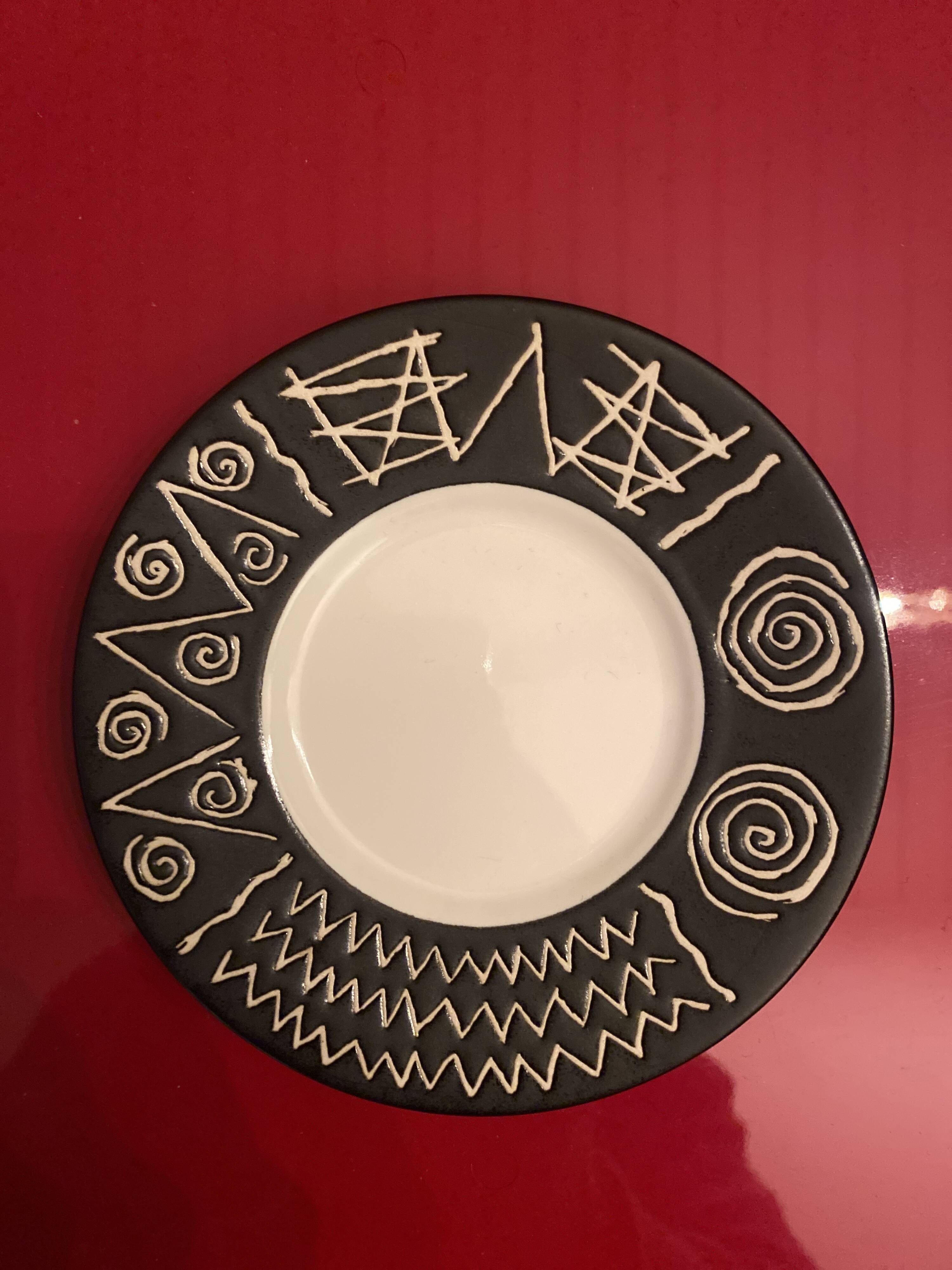 Scraffito Habitat Service 9 pieces