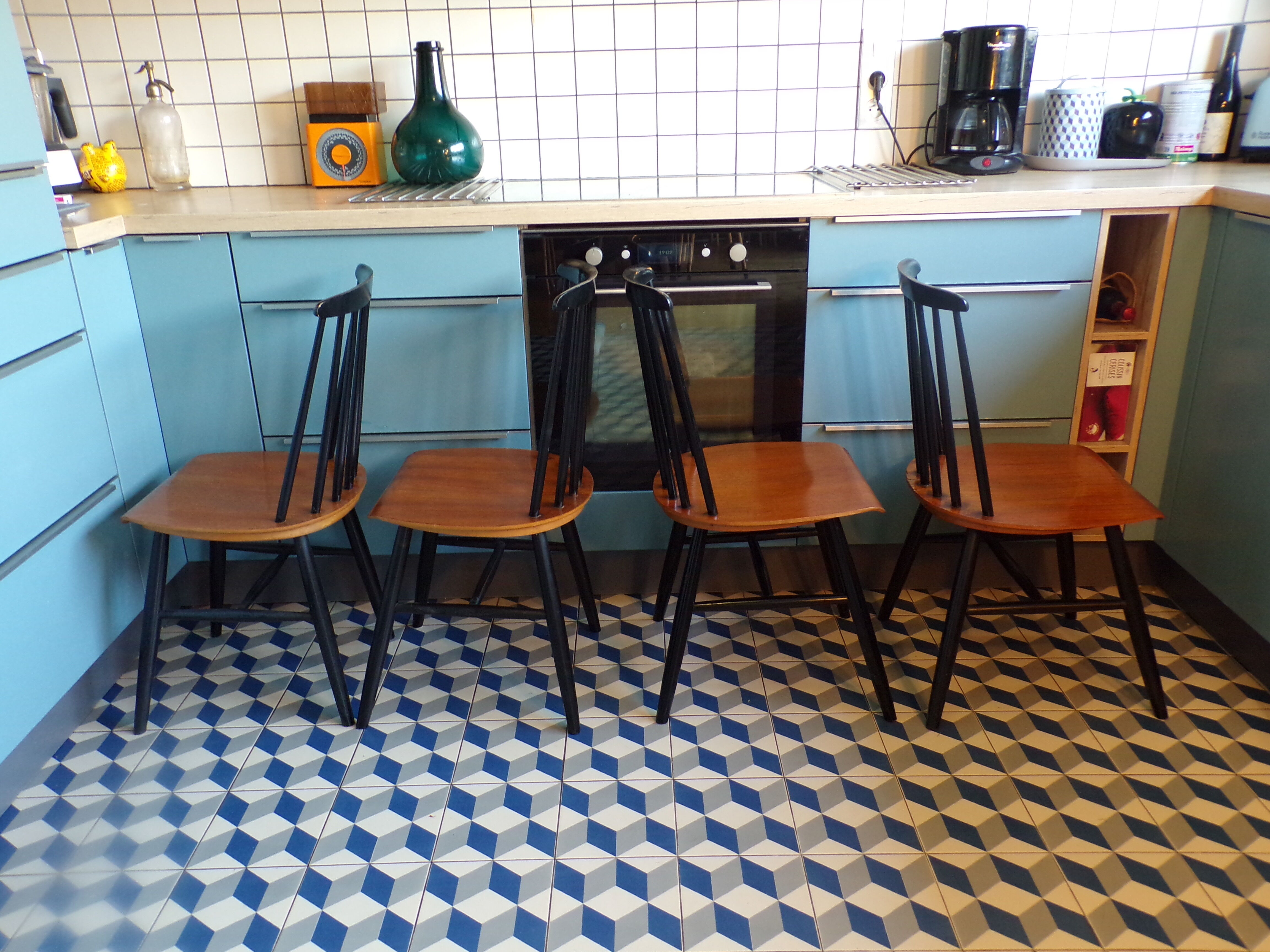 Set 4 Fanett chairs by Ilmari Tapiovaara