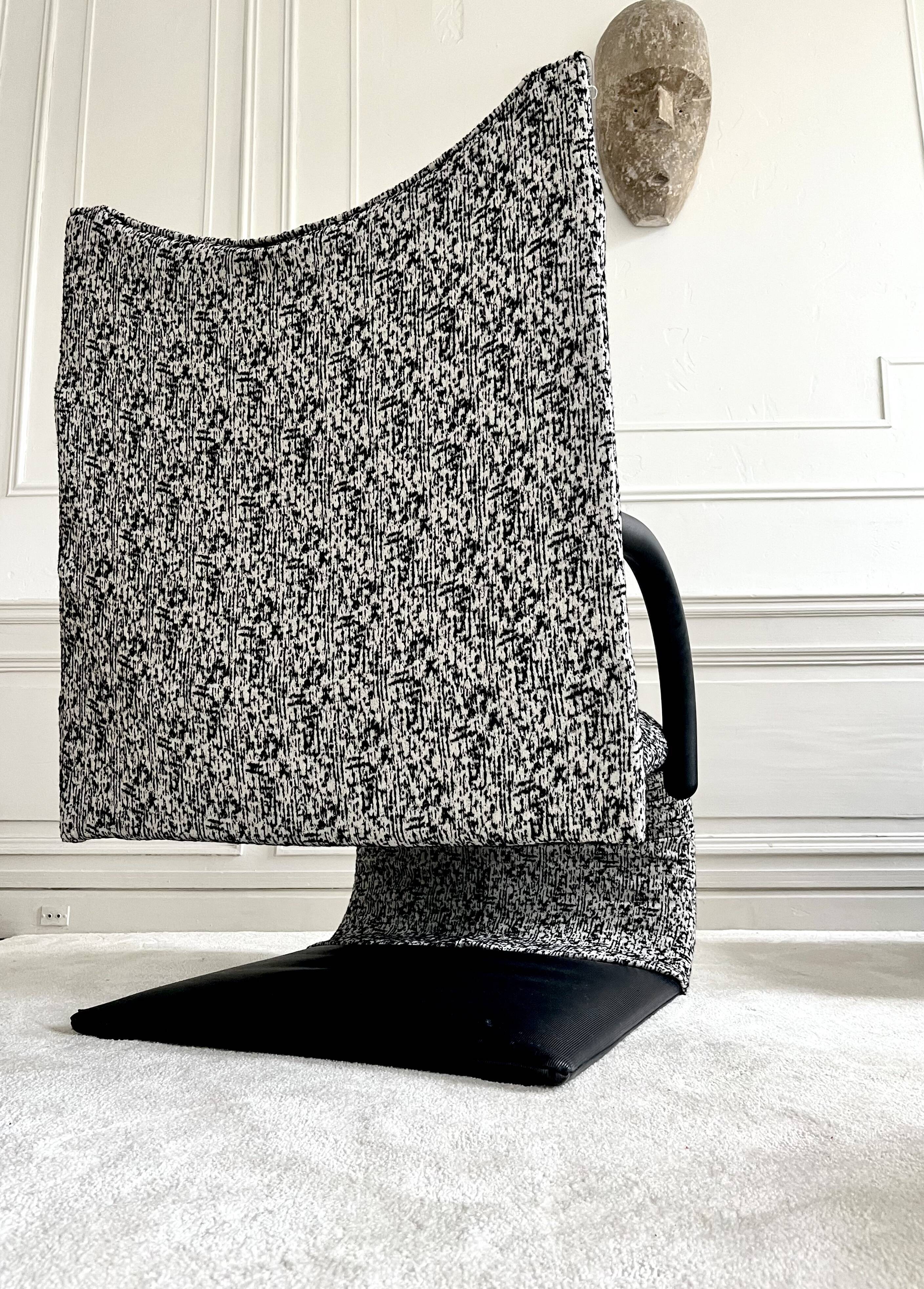 Armchair set and footrest vintage design line Roset Zen