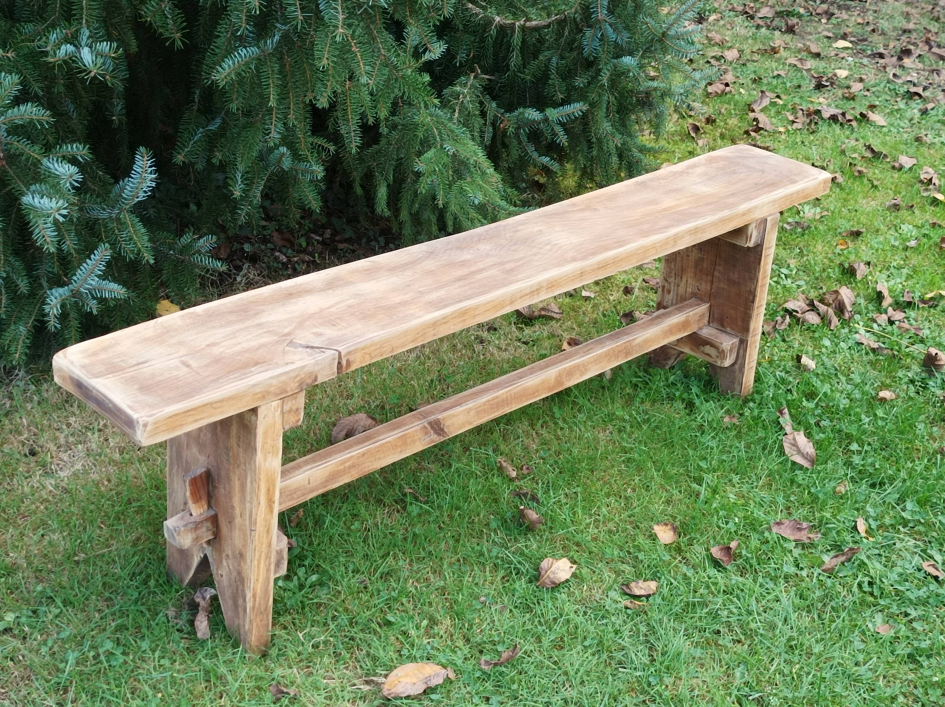 Banc de ferme en chêne