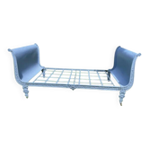 Napoleon III cast iron daybed on wheels