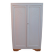 Armoire parisienne