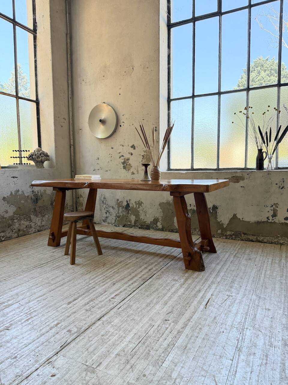 Aranjou farmhouse table in blond elm, 1950s