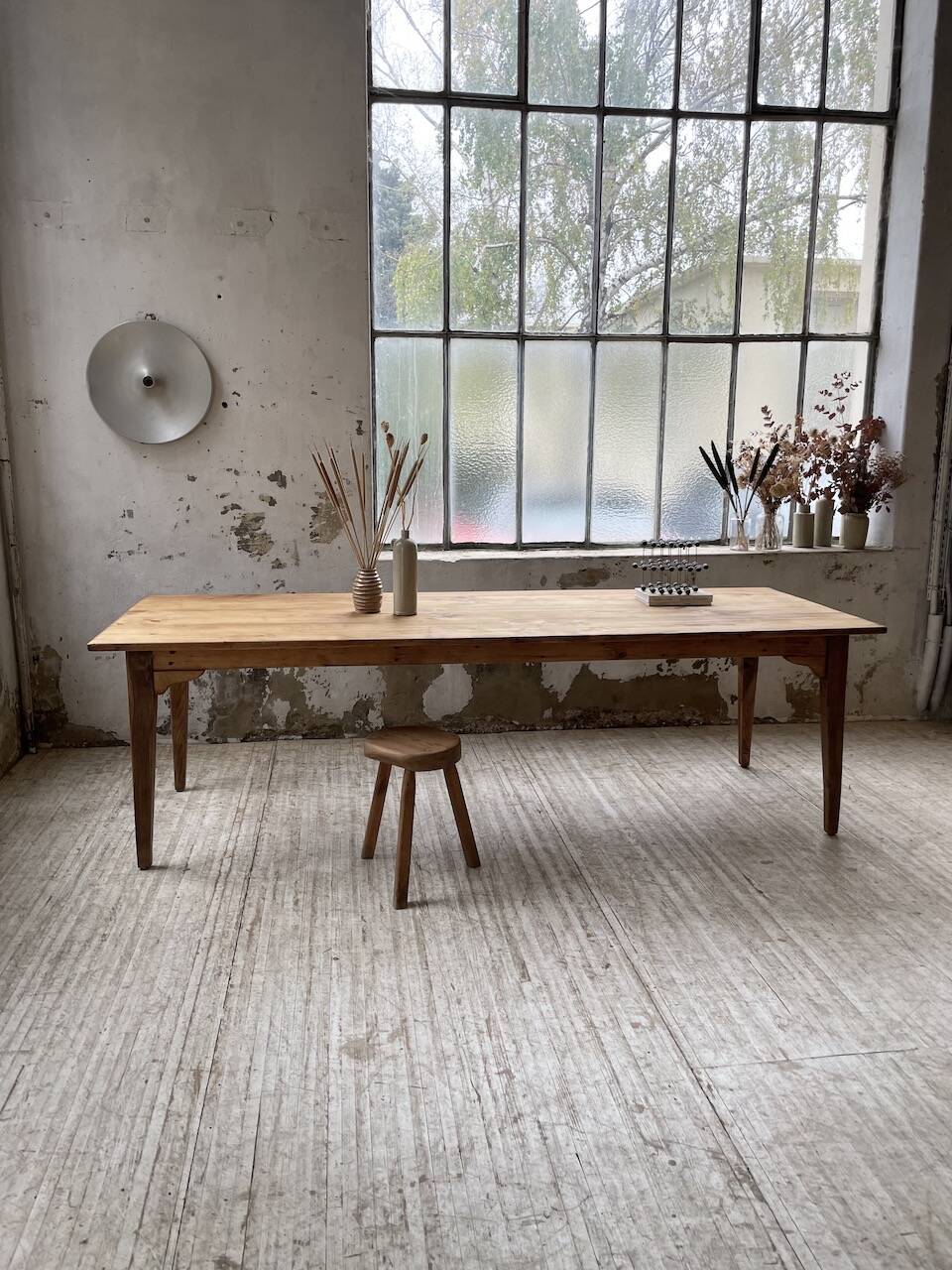 Farmhouse table with spindle legs 2.50m