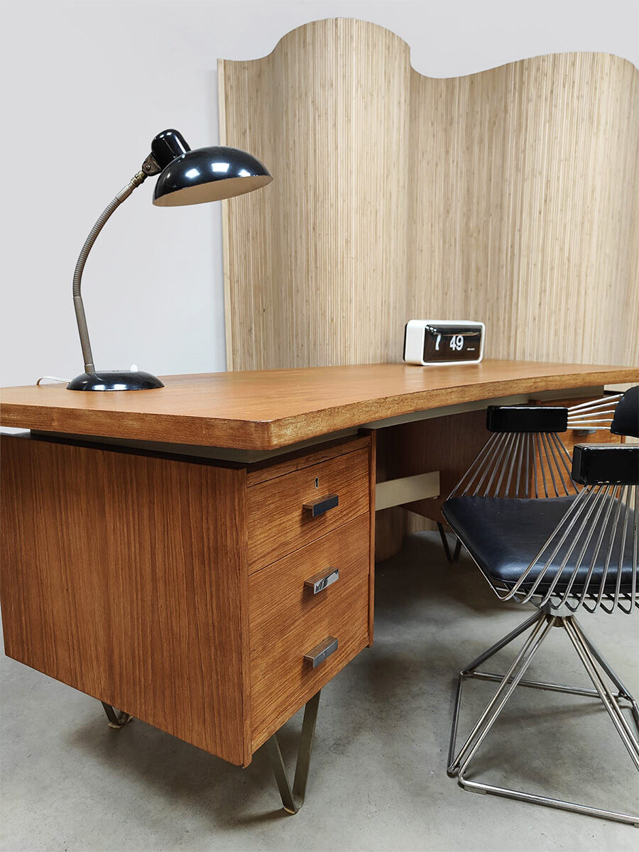 Vintage Dutch design writing desk Cees Braakman ‘Boomerang’