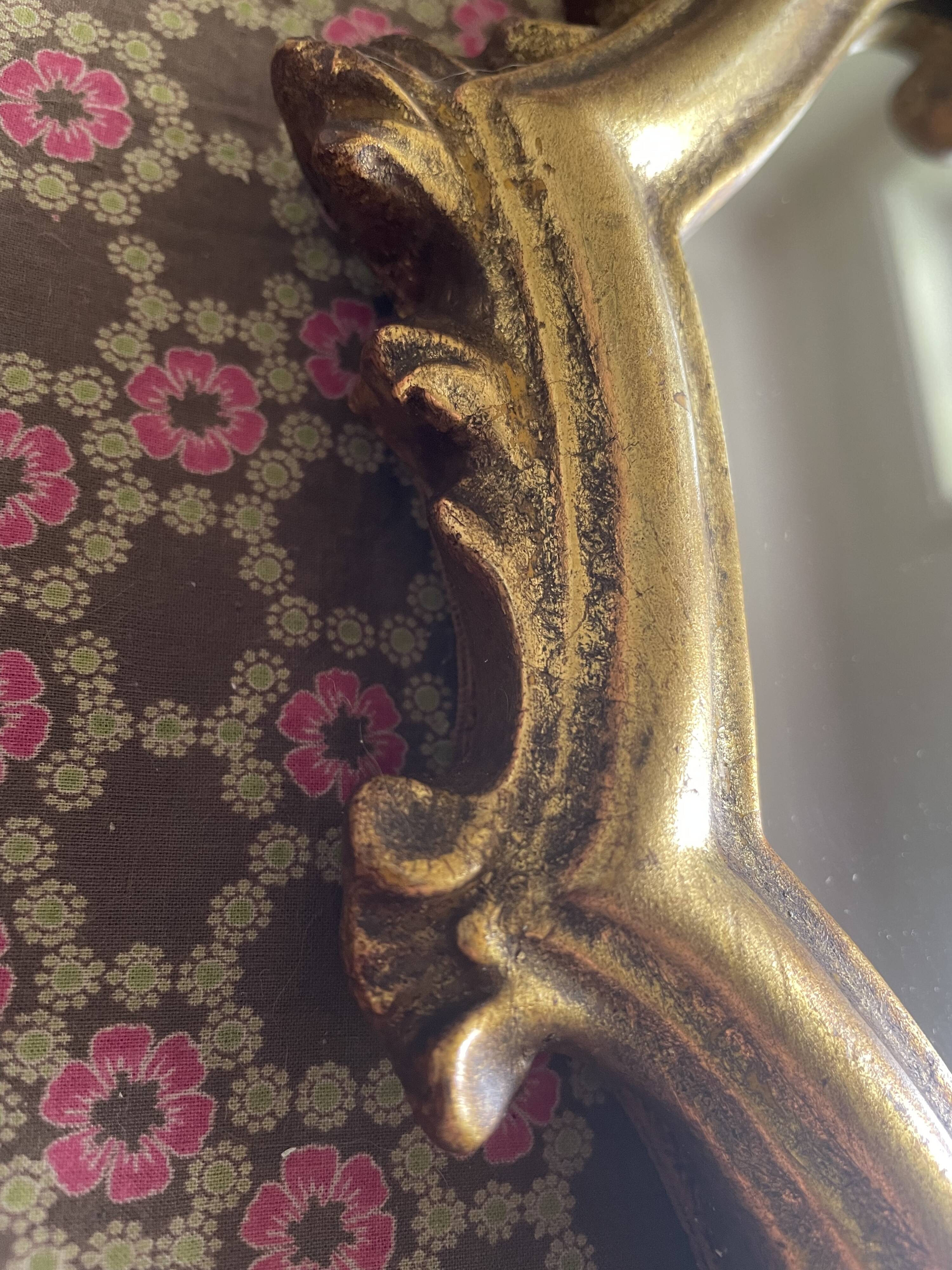 Miroir en résine doré style Louis XV h47 X l28