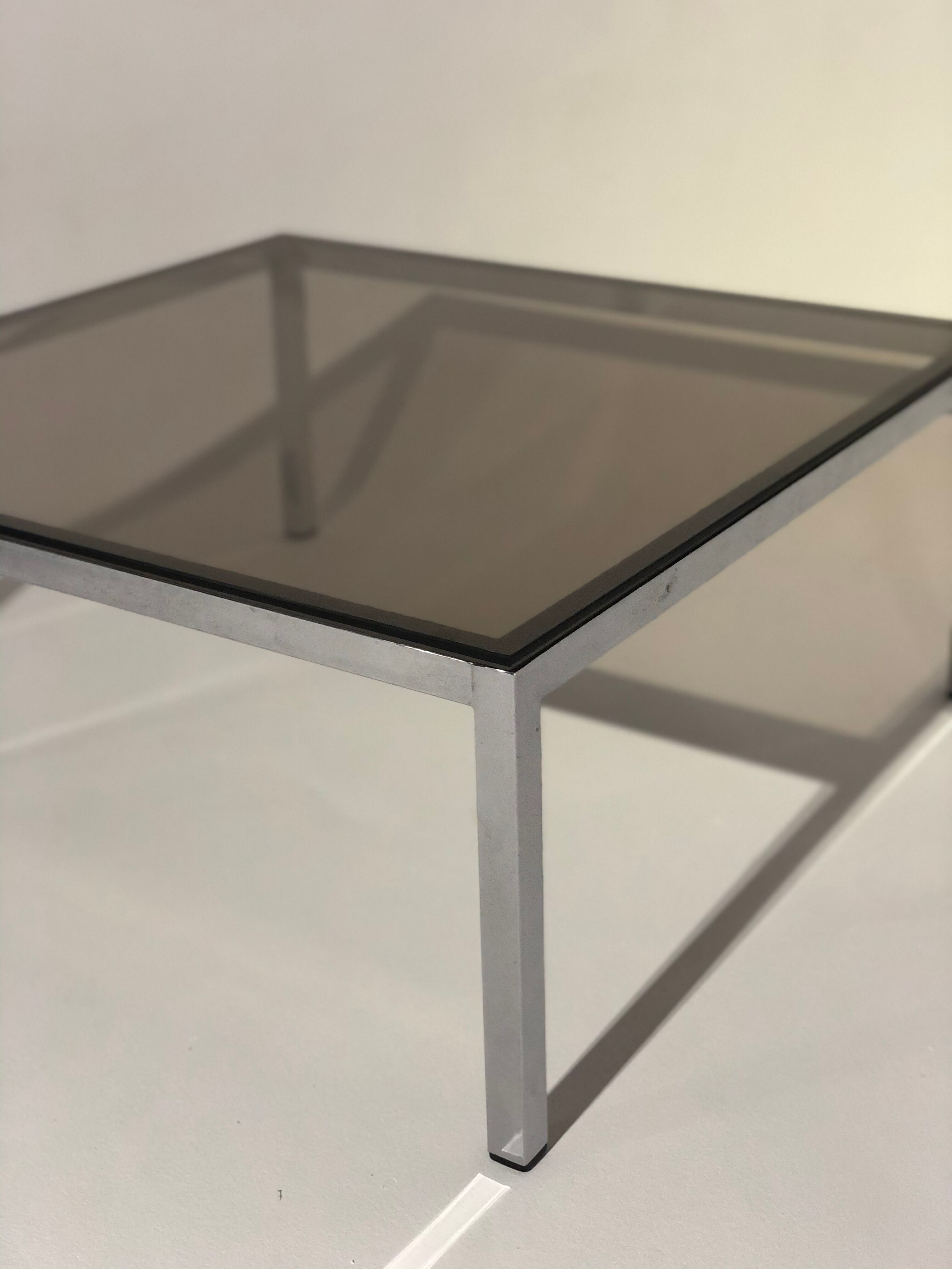 Coffee table year 70 glass and metal