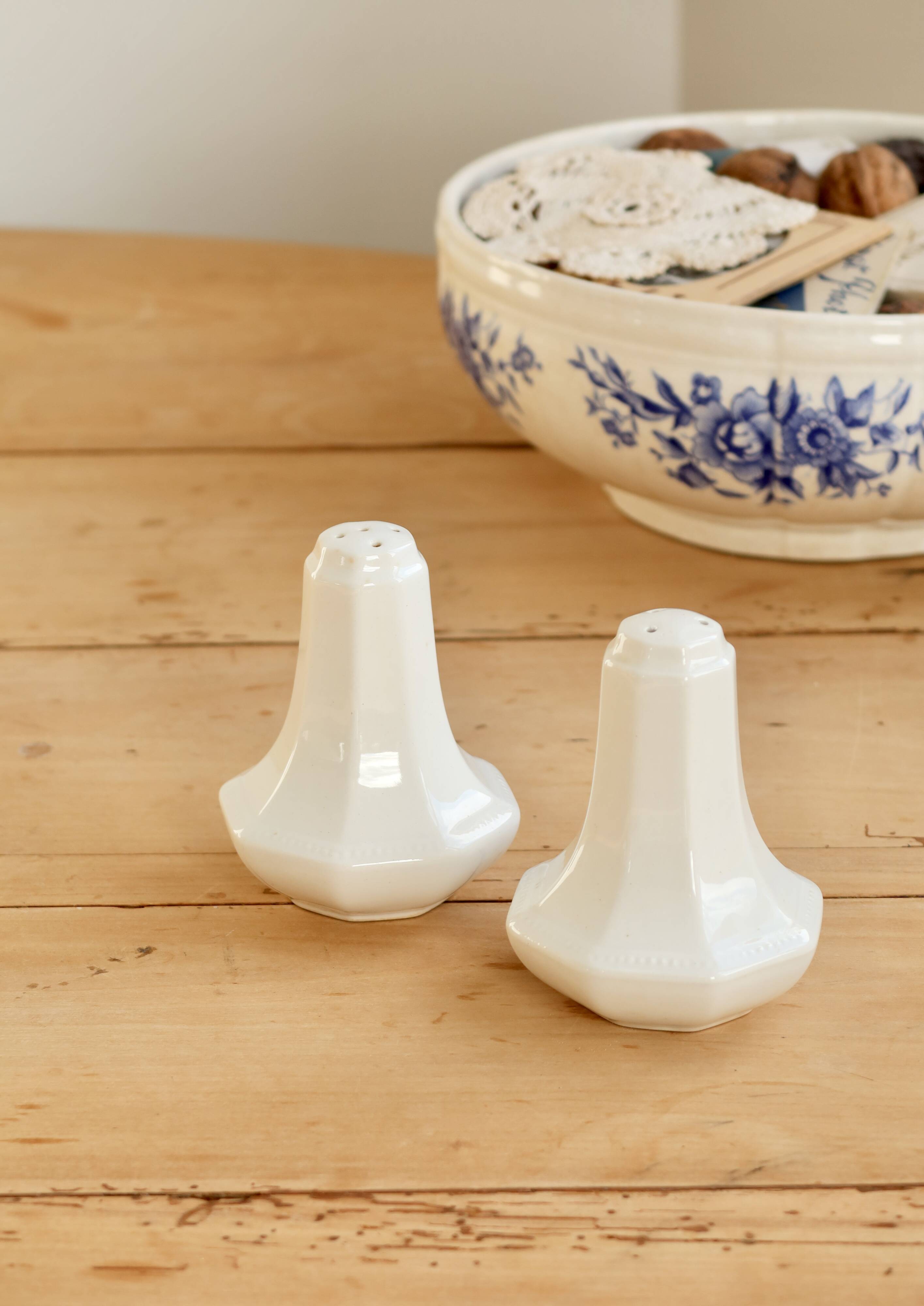 Vintage salt and pepper shakers, English porcelain, Pearl pattern - Johnson Brothers