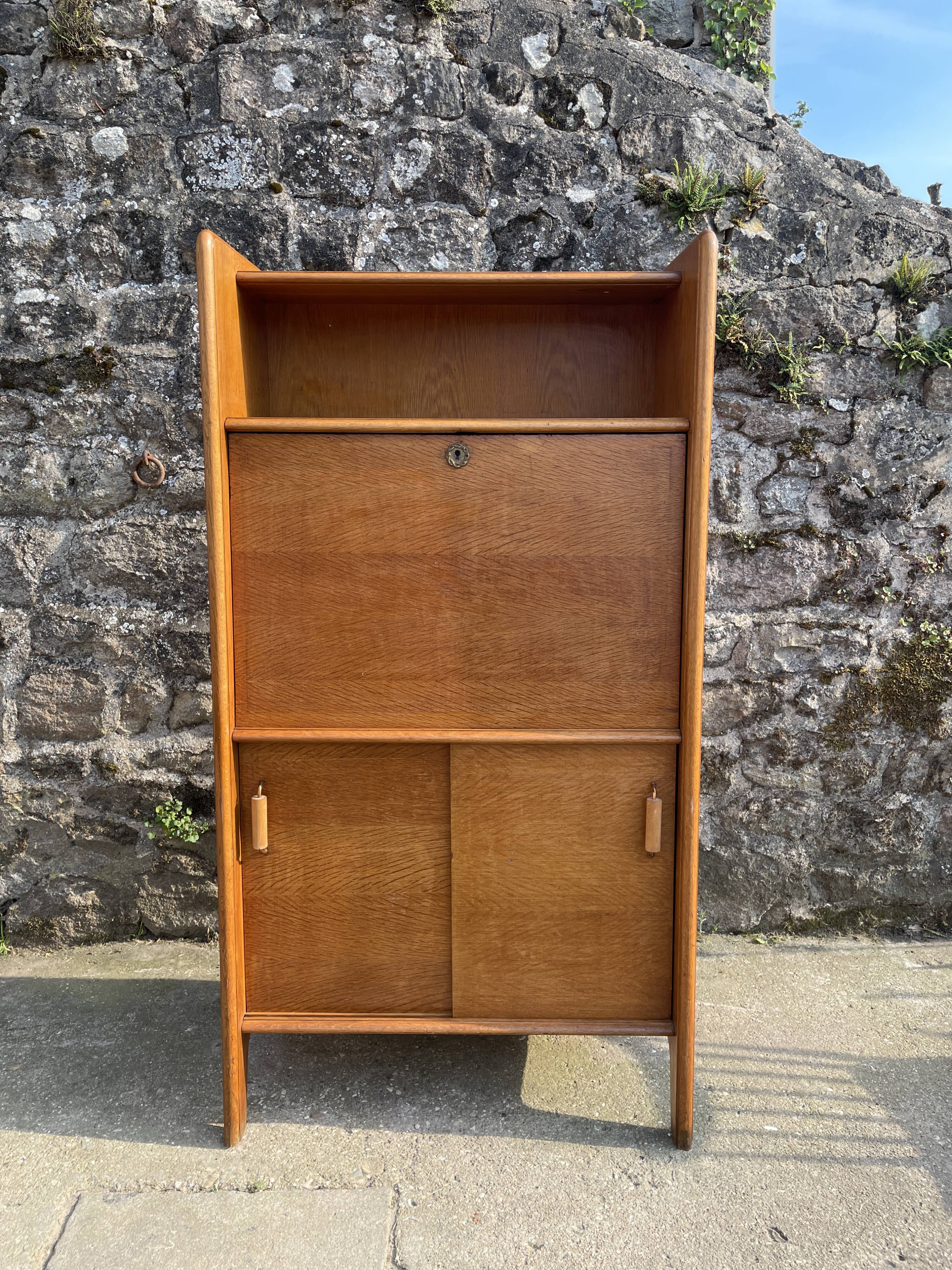 Secrétaire en bois blond 1960
