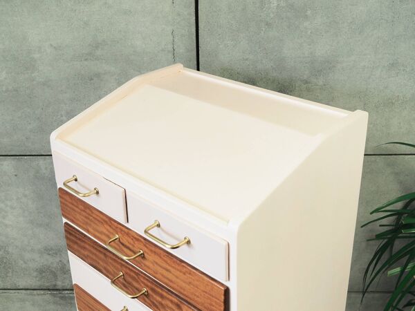 Commode en teck, design danois, années 1970, production : Danemark