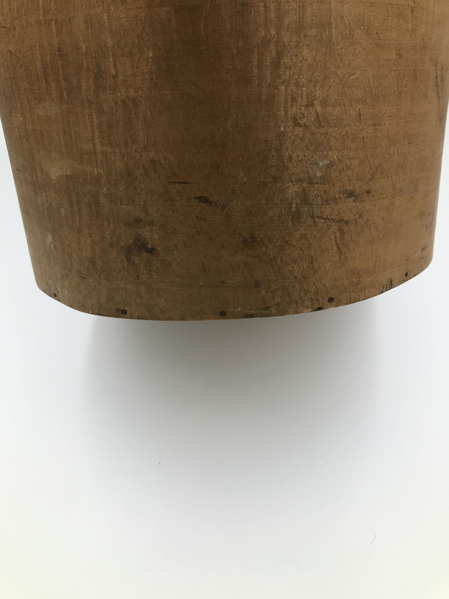 Vintage vintage wooden hat box 1850