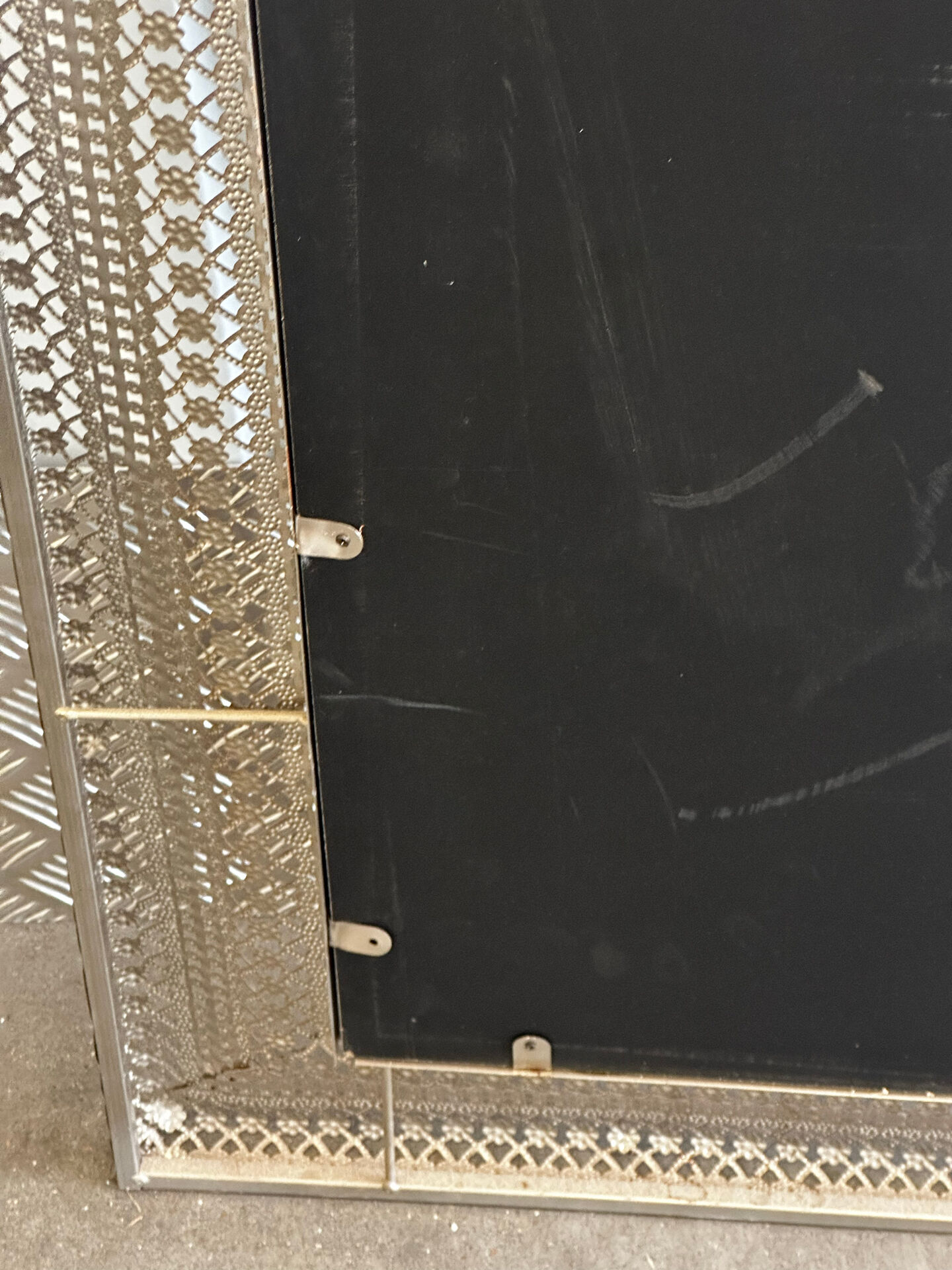 Large oriental mirror in pierced metal - H 116 cm