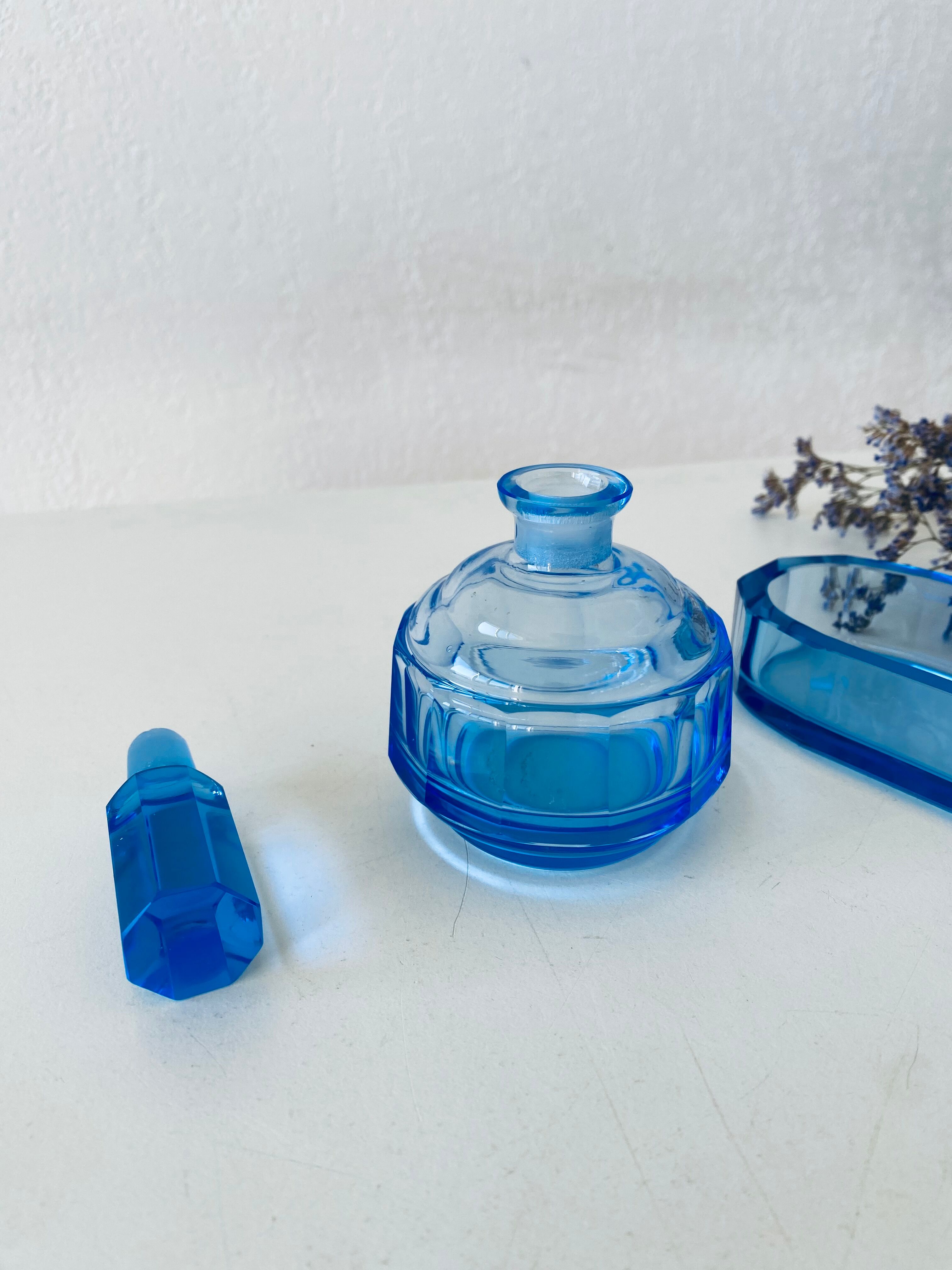 Crystal bathroom kit