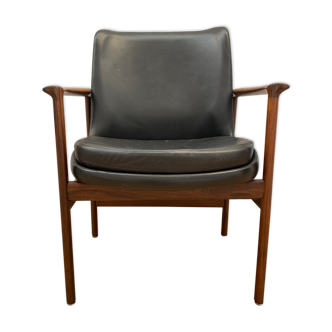 Fauteuil Ib Kofod-Larsen