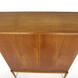 Scandinavian elm cabinet, AB Möbelnytt, Örebro, Sweden, 1930