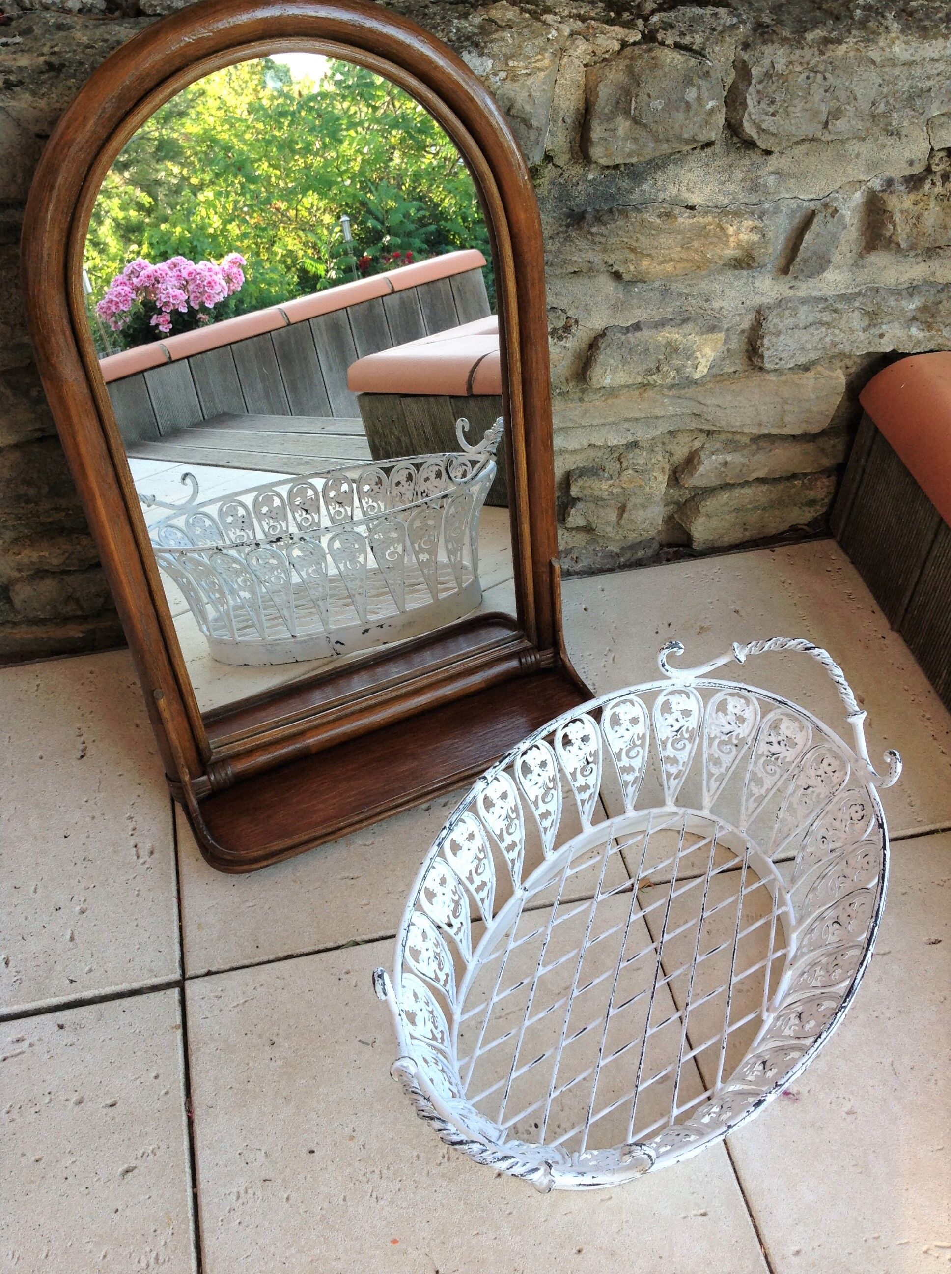 Arched rattan mirror with shelf/vintage 60s-70s