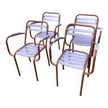 4 vintage Tolix-style chairs - in metal and wood. 1950s. French vintage. - nice patina - for covered indoor or outdoor use - paint.