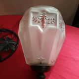 Wrought iron lamp and its opaque molded glass 1900 has 30 art deco electricity to the standard