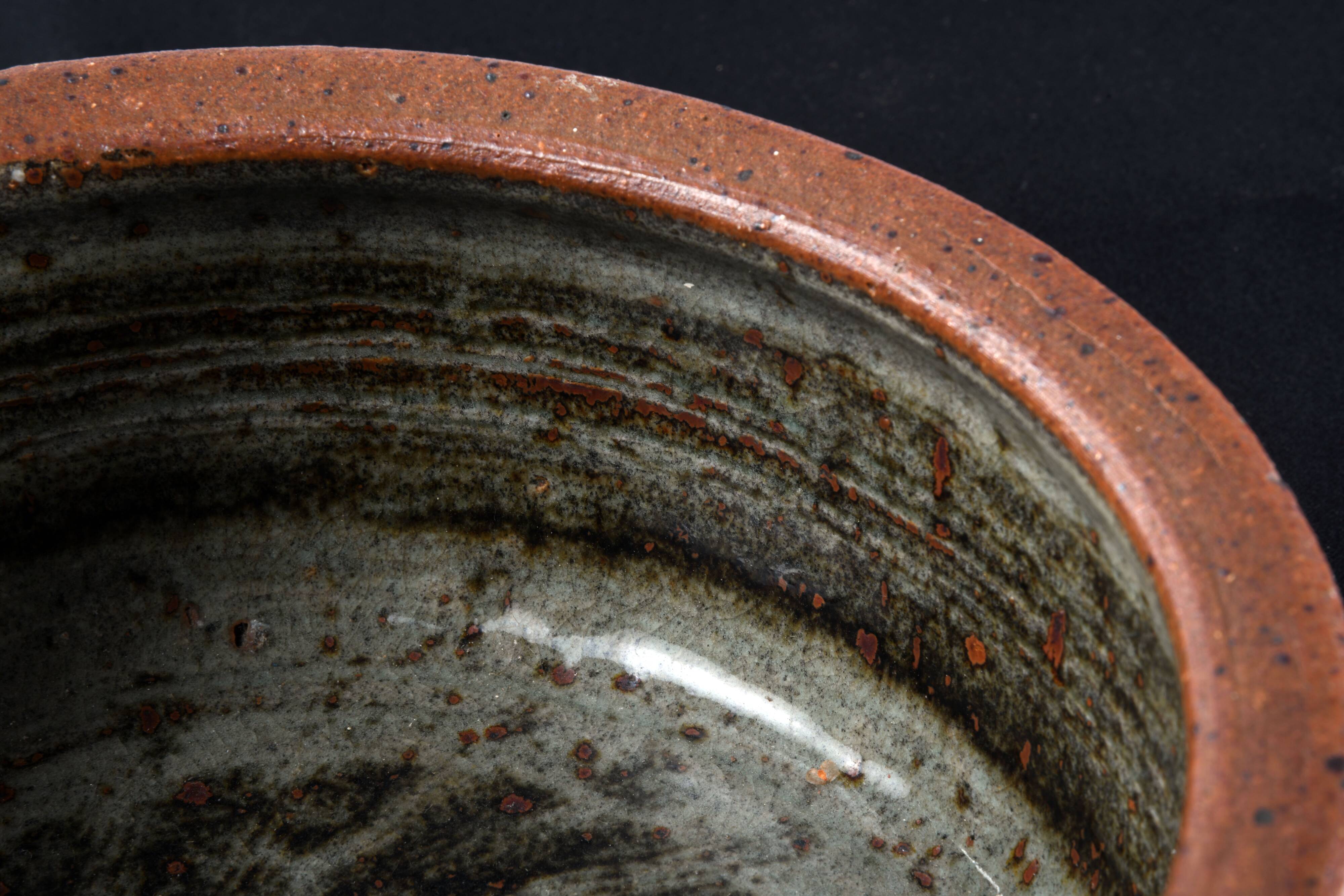 Plat céramique danoise par Helle Allpass