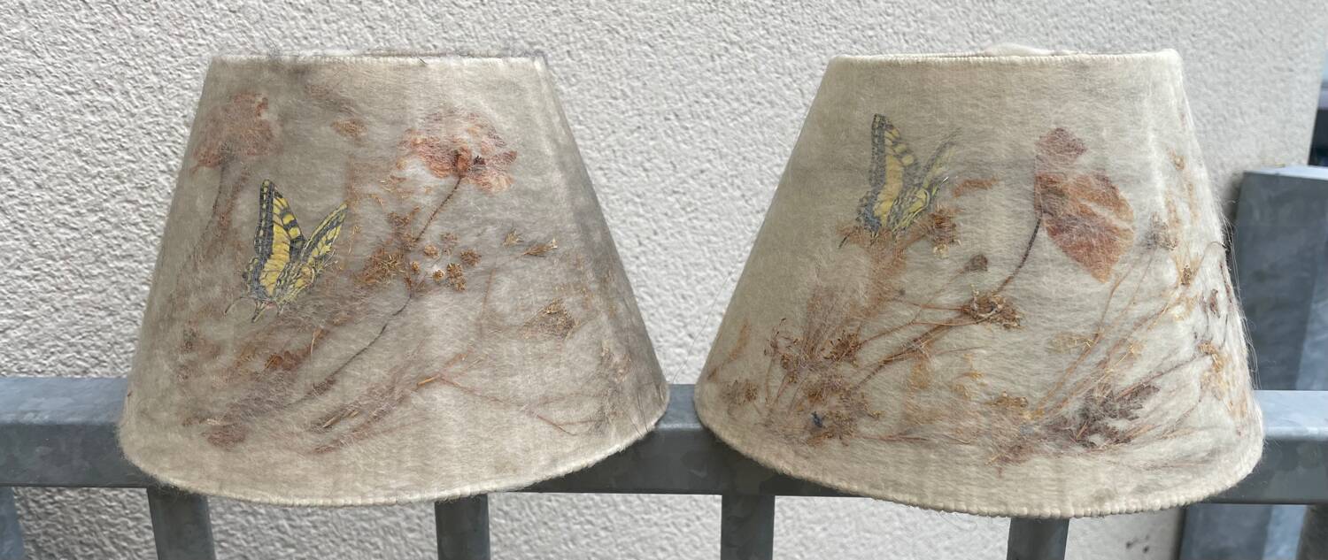 Paire d’abats- jour artisanale vintage