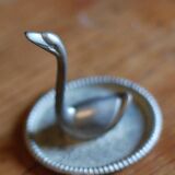 Cup Swan and tin 30s