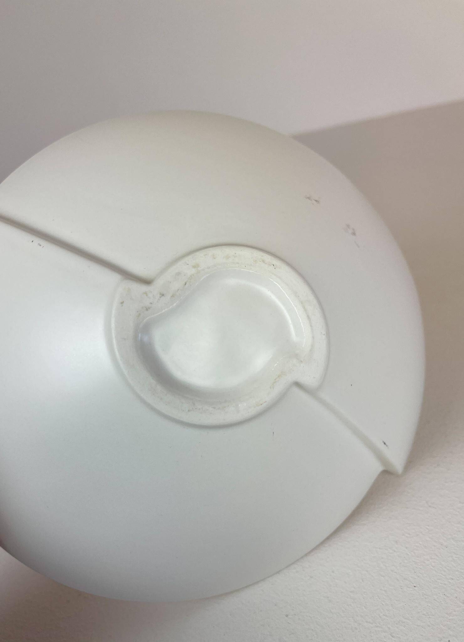 Mid-century ceramic bowl Gustavsberg "Surrea" by Wilhelm Kåge, Sweden, 1950s.