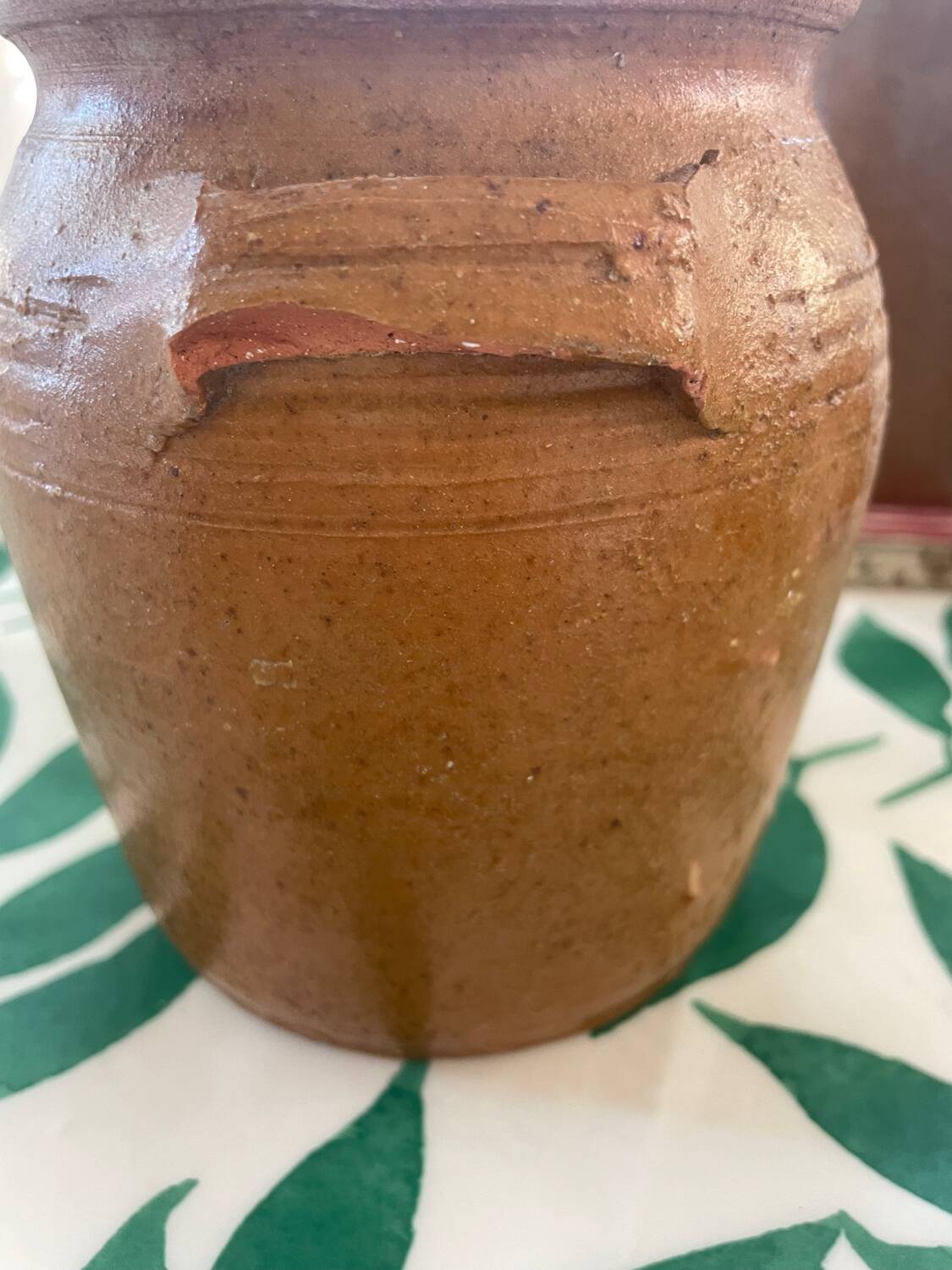 Stoneware pot