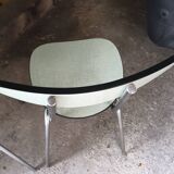 2  chaises en formica vert d'eau, 1970