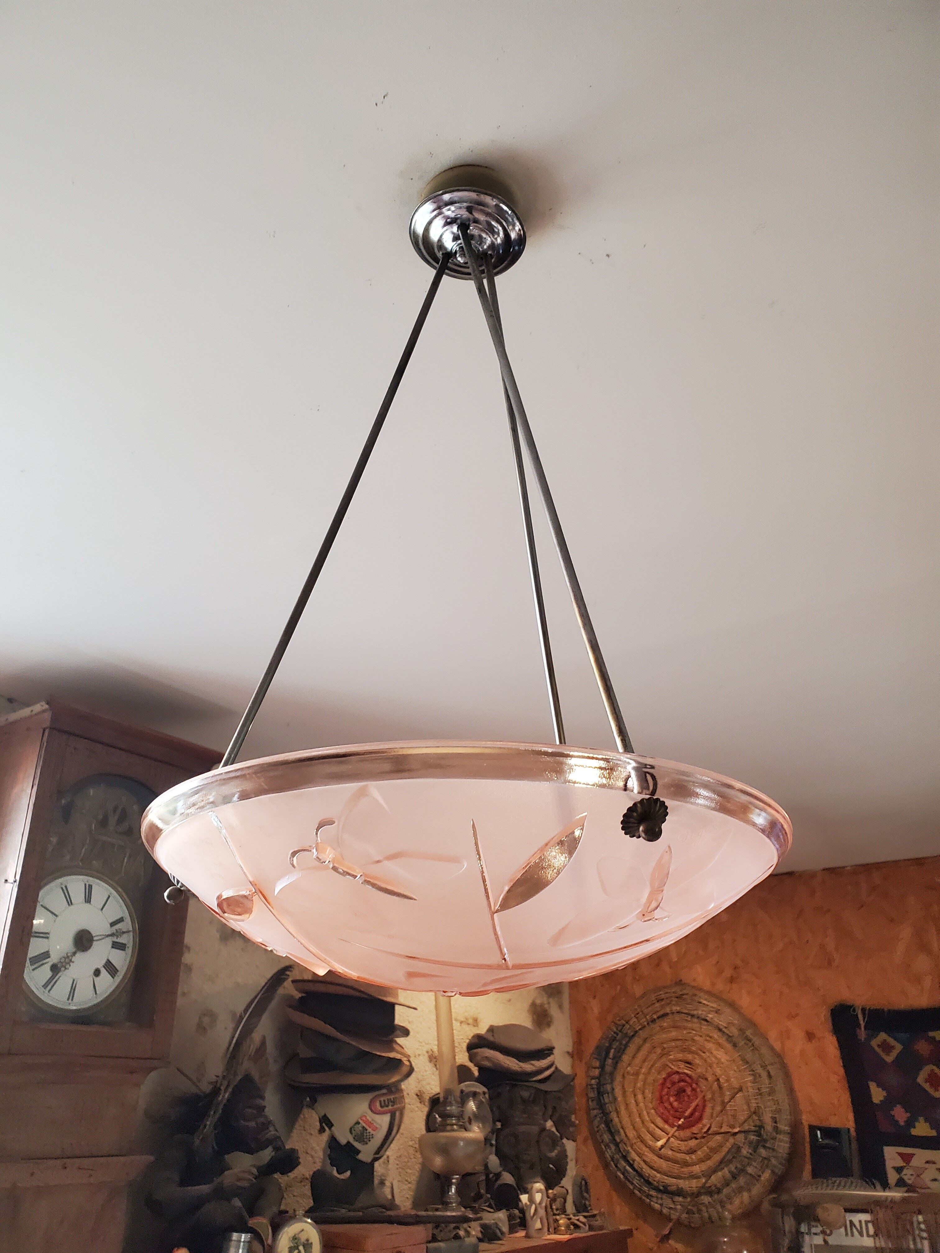 Degué opaline pendant light