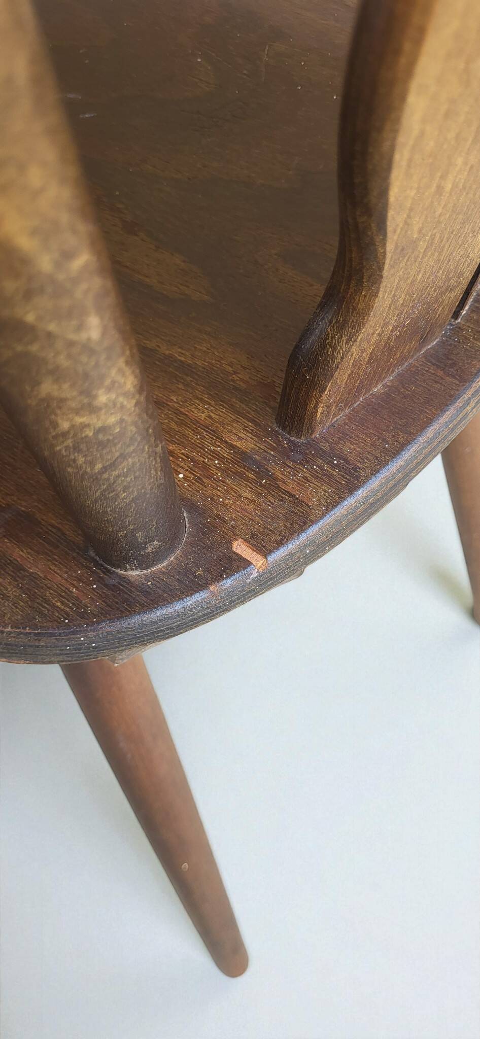 4 chaises bistrot rustiques