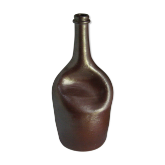 terracotta bottle varnished of particular shape