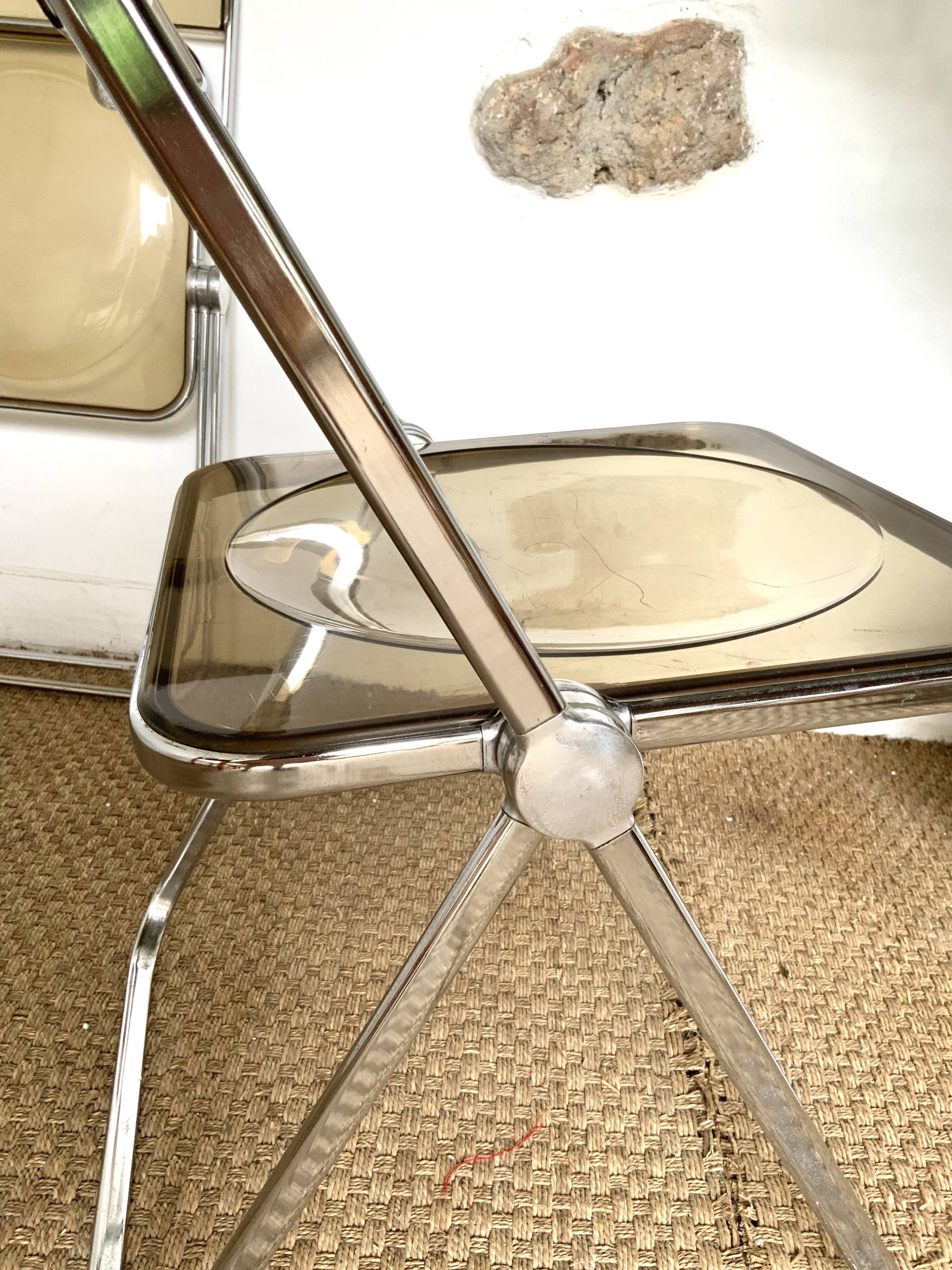 PLIA Chair by Giancardo Piretti