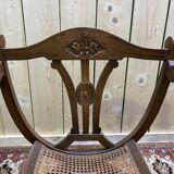 Fauteuil curule , assise cannée