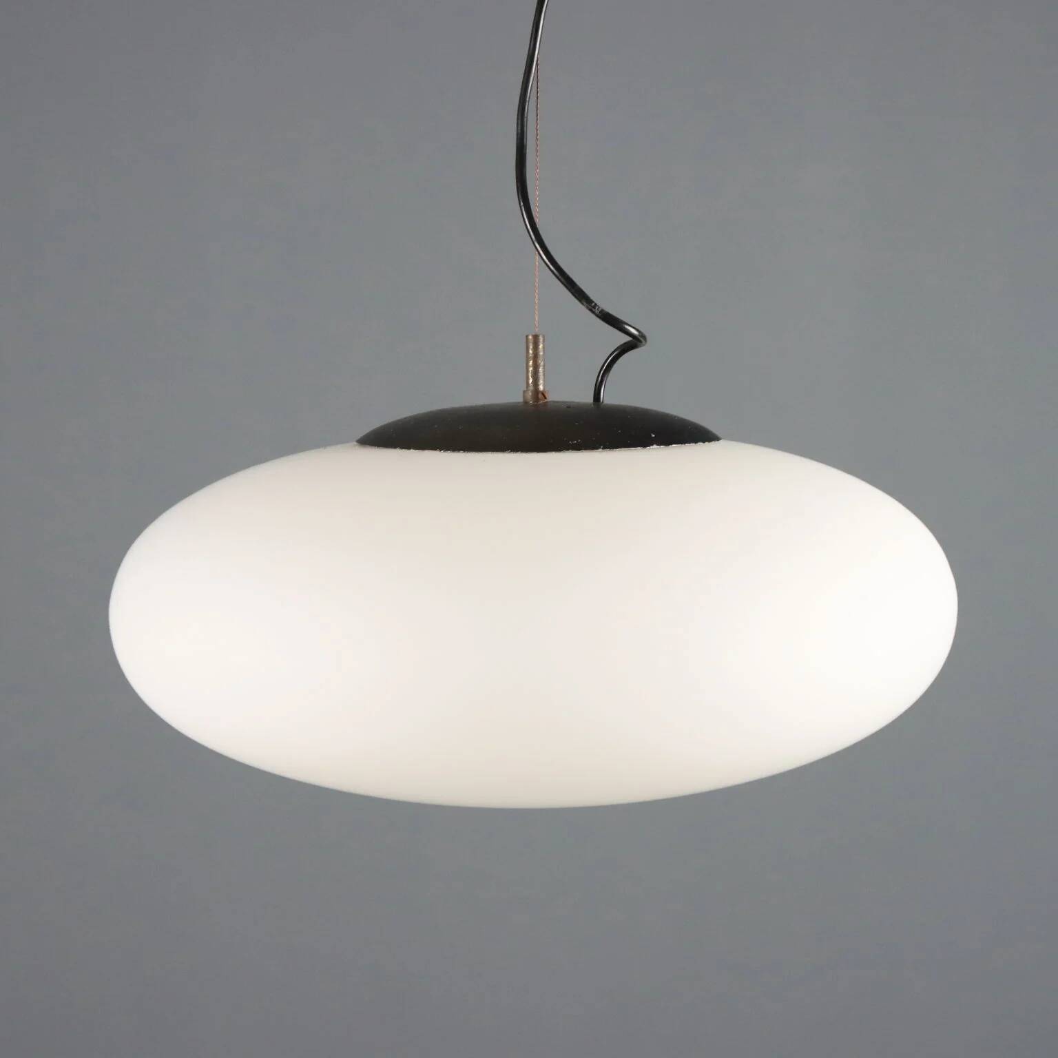 Lustre suspendu UFO des années 1960