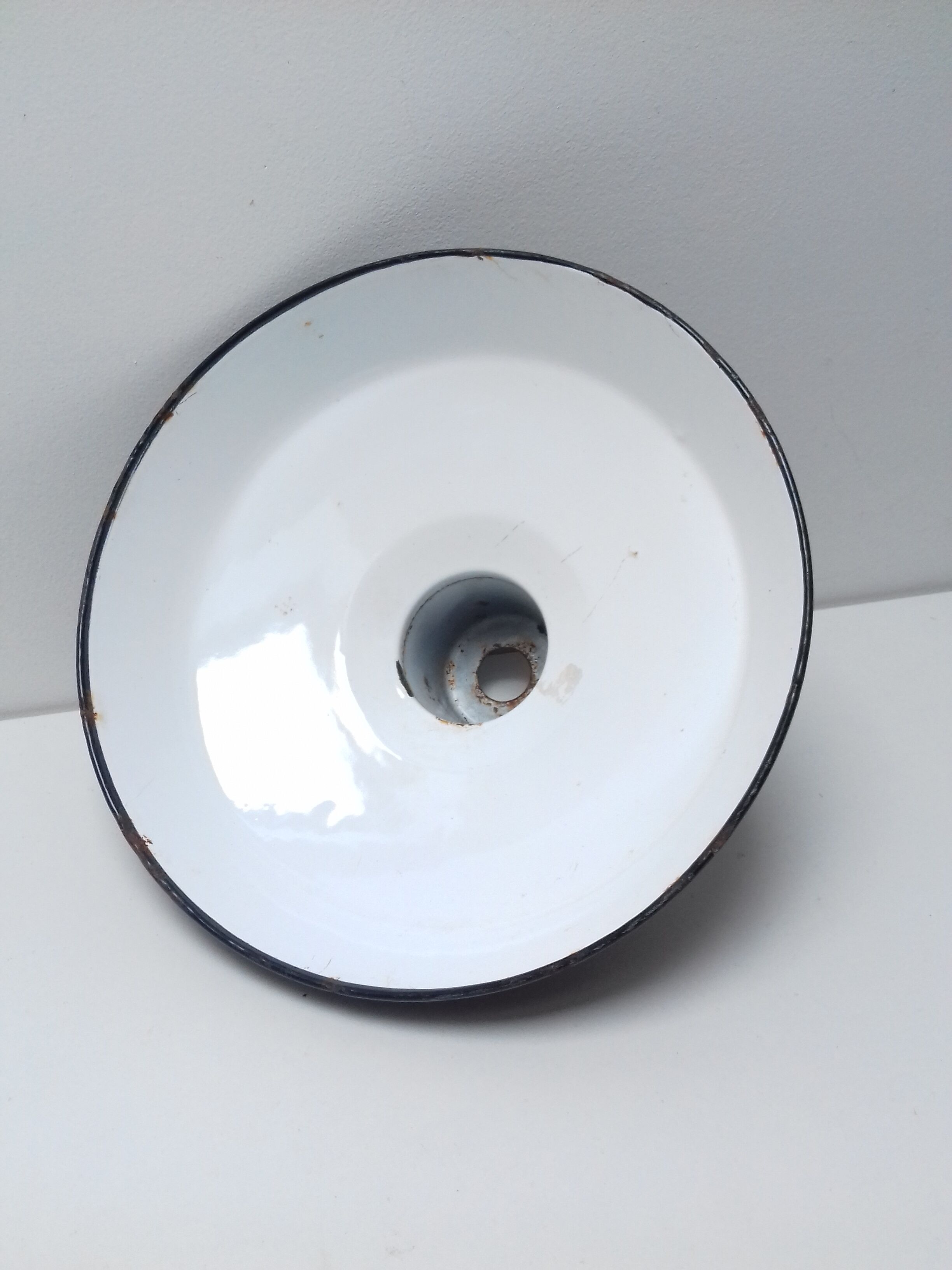 Black enamelled day blind 30cm