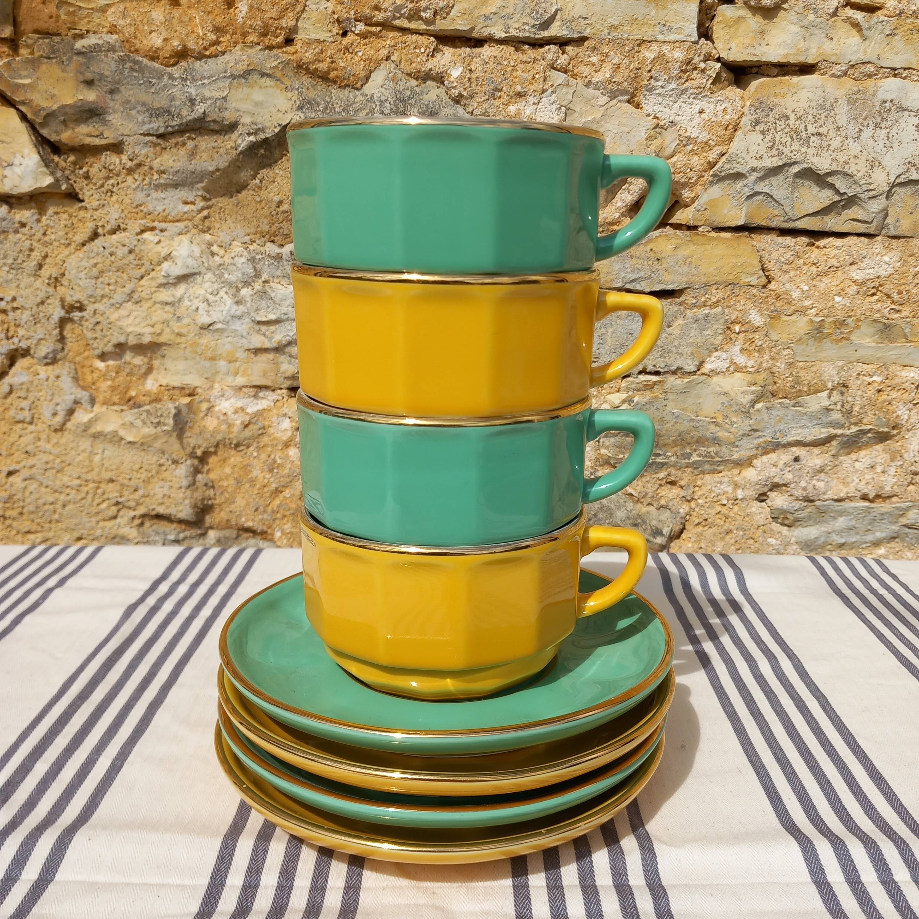 Lot 4 grandes tasses bistrot porcelaine apilco yves deshoulières