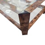 Table basse années 80 en métal gainé imitation loupe de noyer.