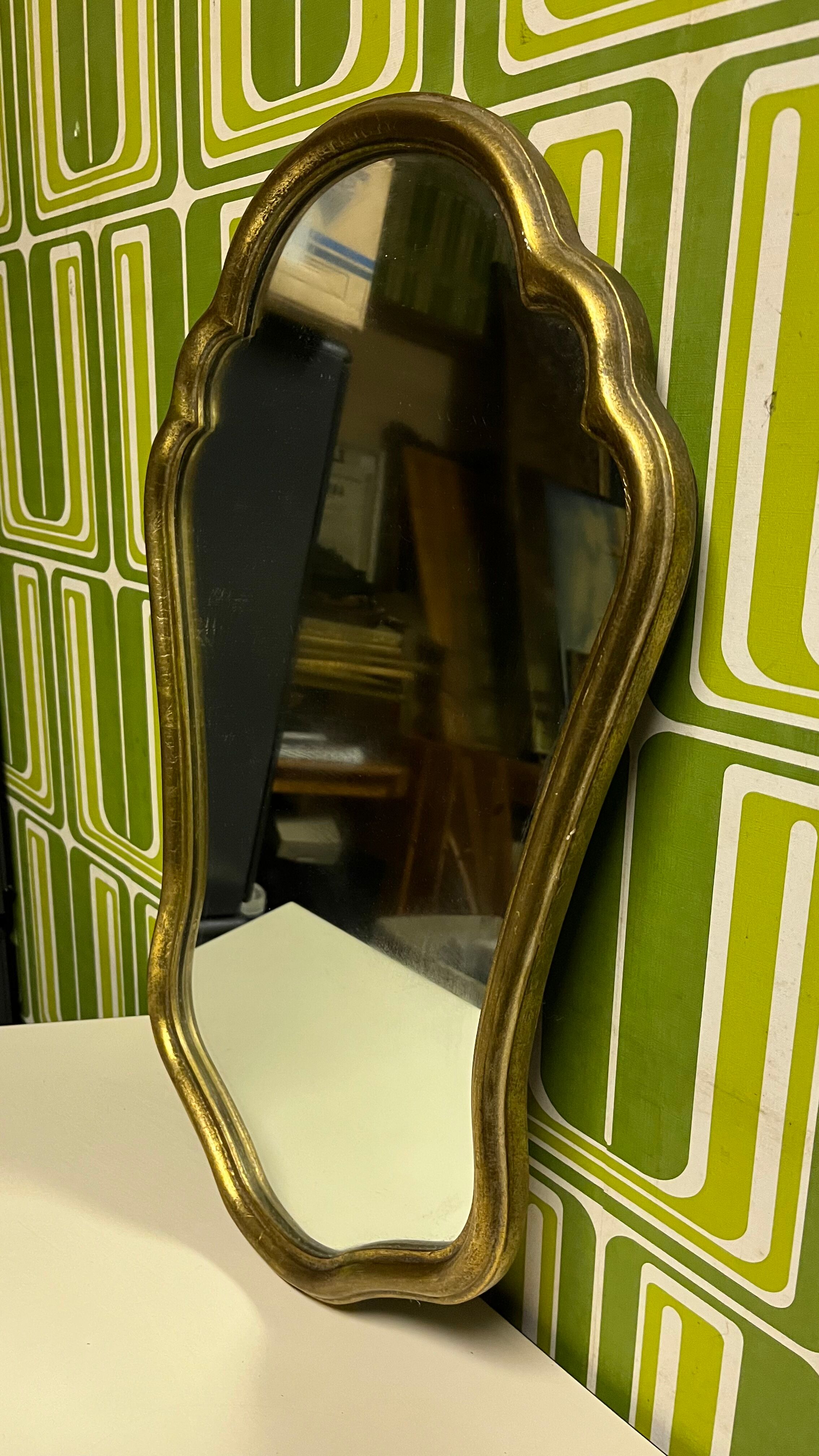 Golden mirror 65x42x2.5