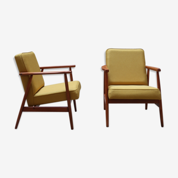 Paire de fauteuils des années 60