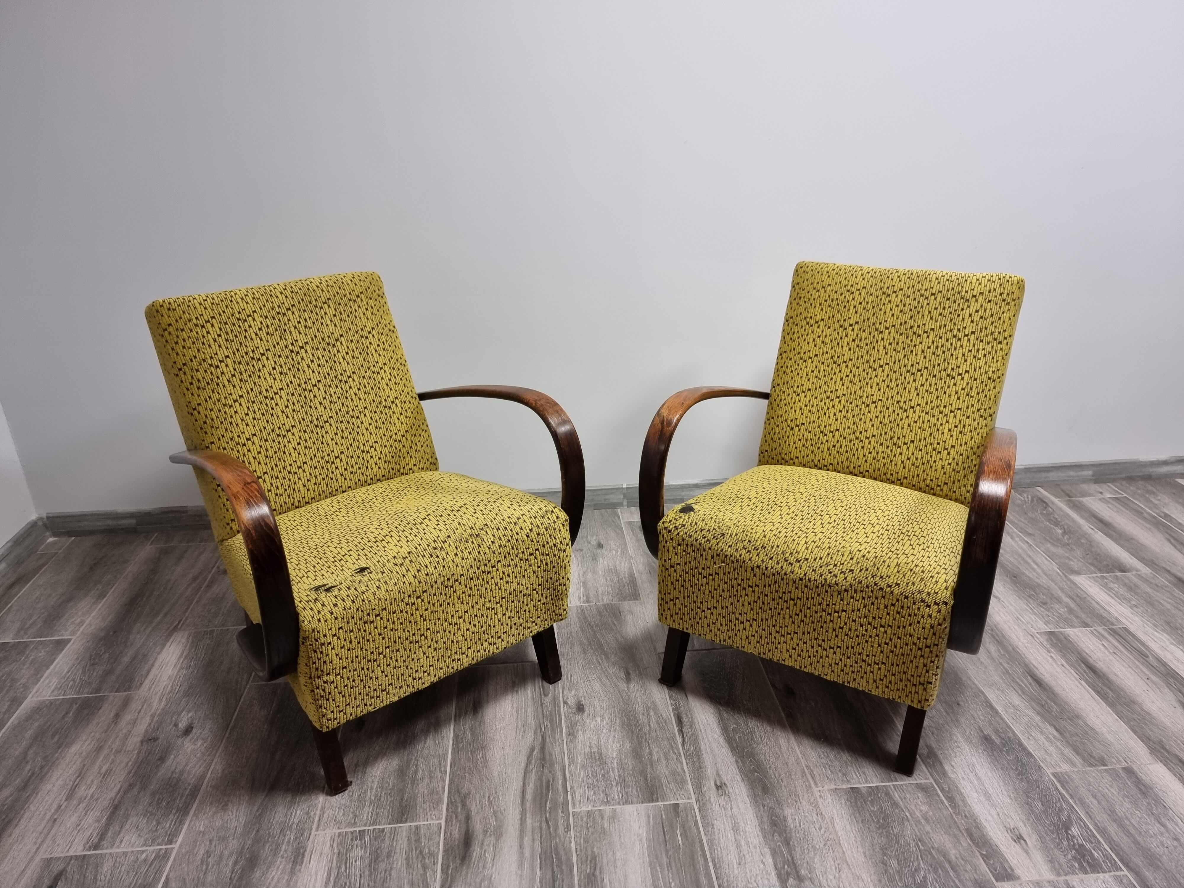 Pair of armchairs by Jindrich Halabala
