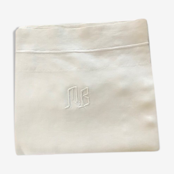 Ancient taie in monogrammed linen MB