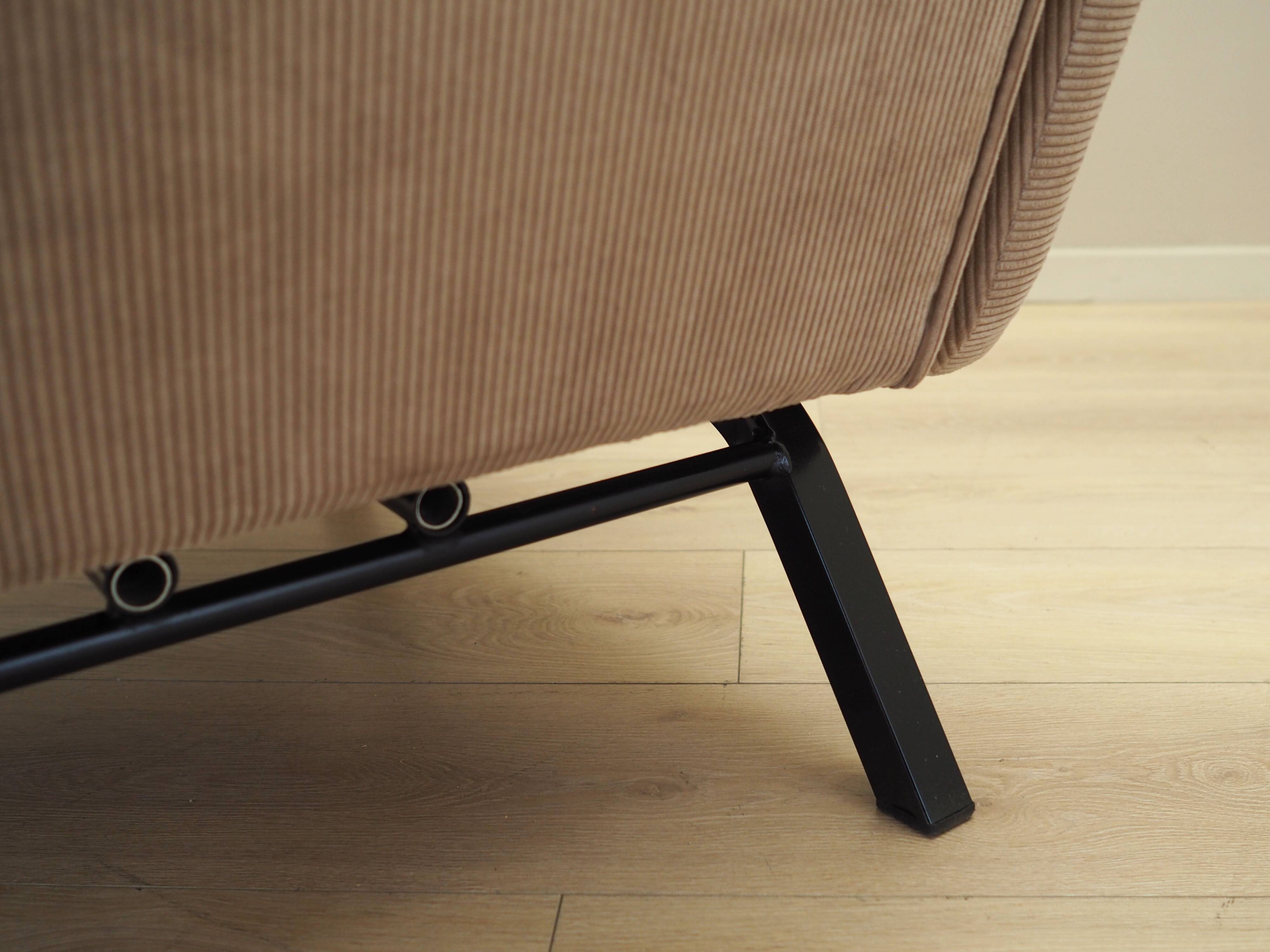 Adjustable armchair, Italian design, 1970s, production: Italy