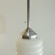 Suspension vintage en verre opalin moucheté blanc