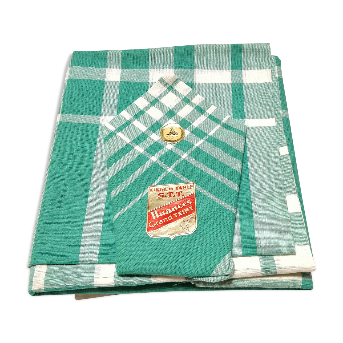Green scottish varrée tablecloth ans 6 towels