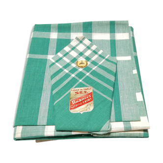 Nappe varrée écossaise verte et 6 serviettes